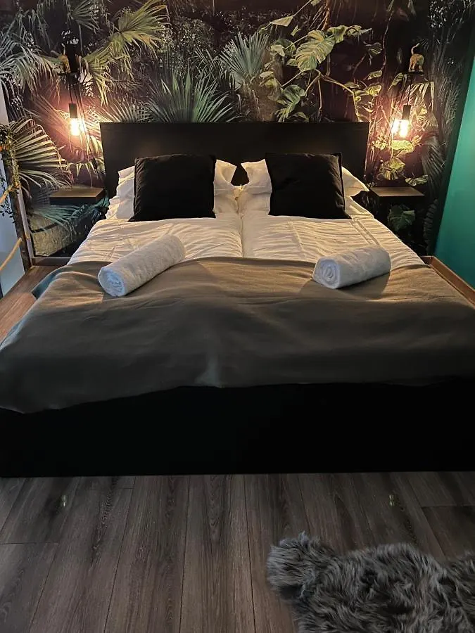 Jungle Inn Boedapest Hongarije